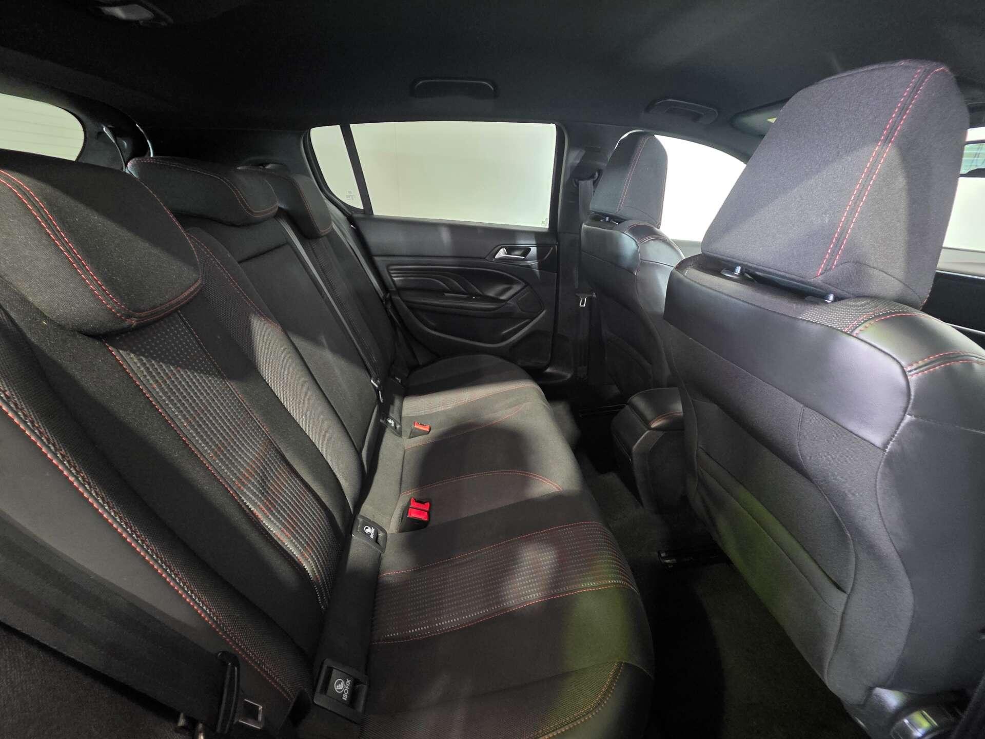 Peugeot 308 view 40