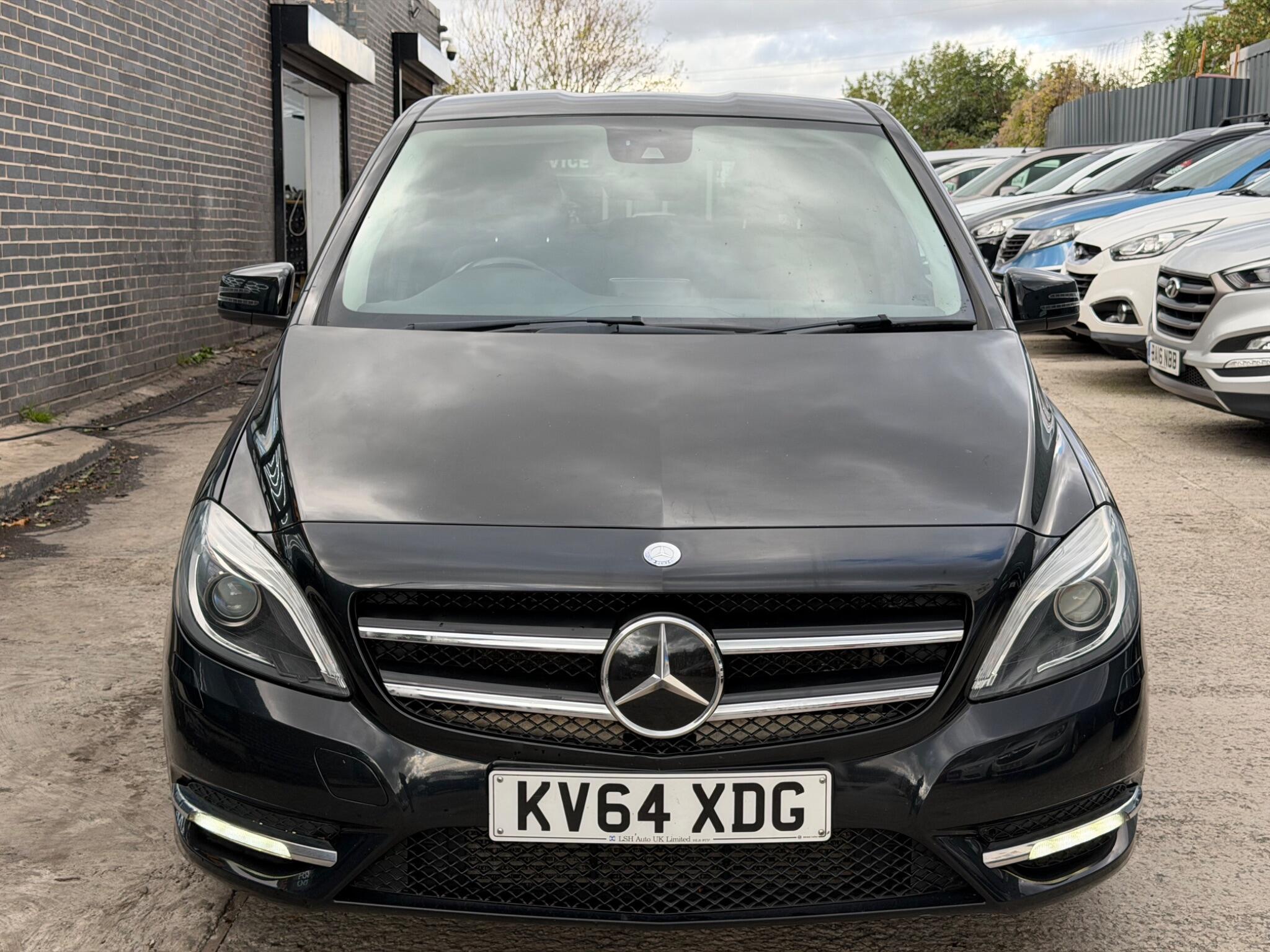 Mercedes-Benz B-Class view 2
