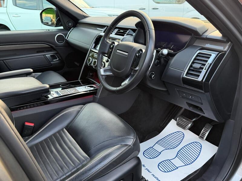 Land Rover Discovery 3 view 33
