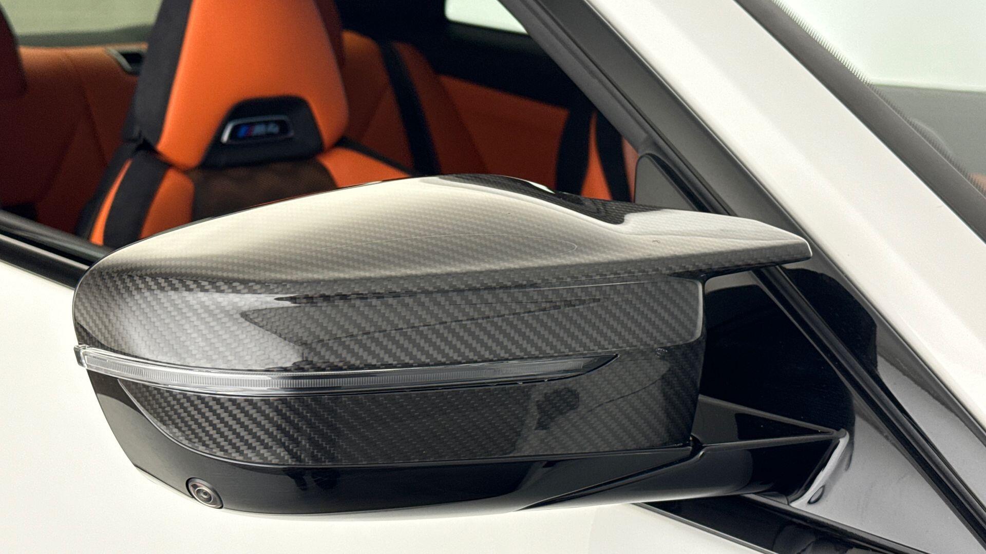 BMW M4 view 25