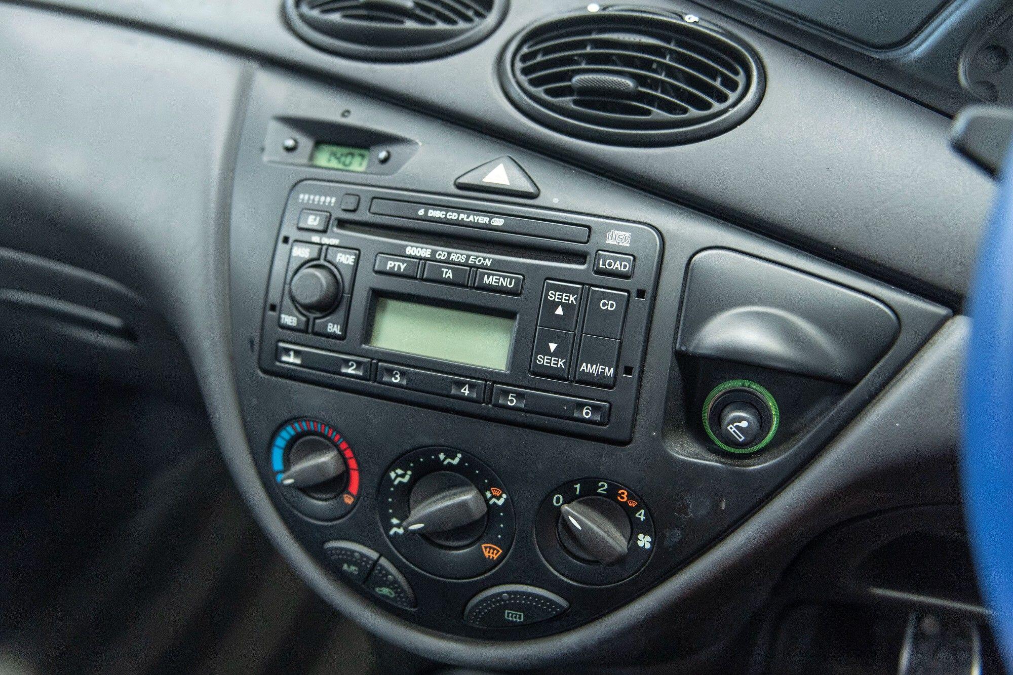 Ford Focus view 26