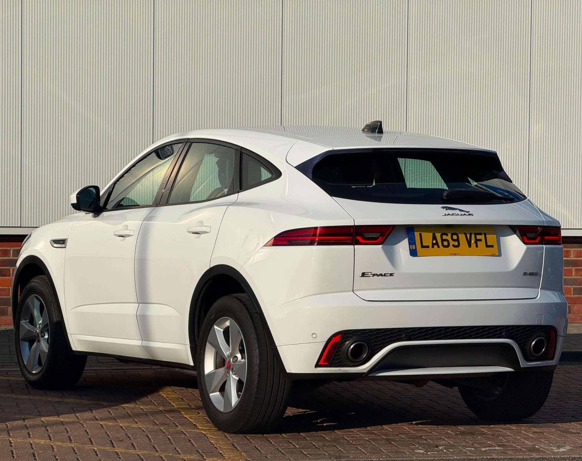 Jaguar E-Pace view 4