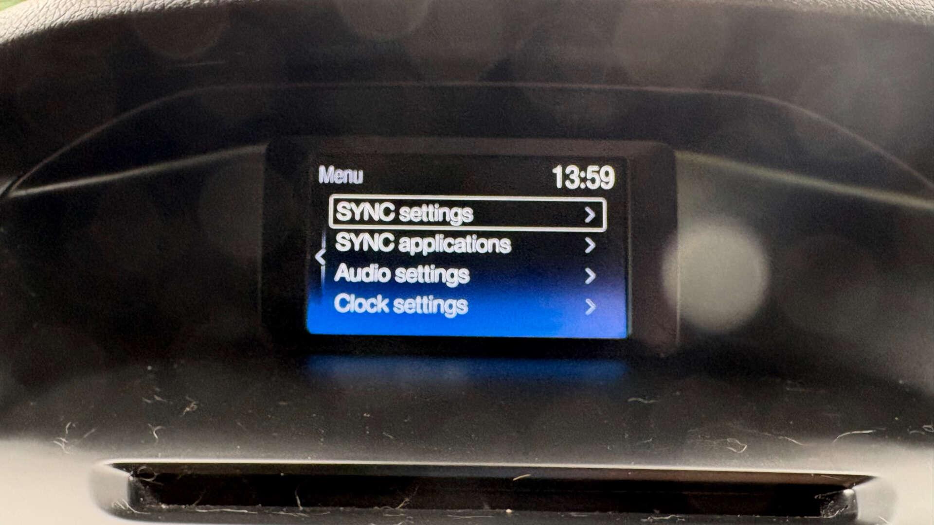 Ford Focus view 27