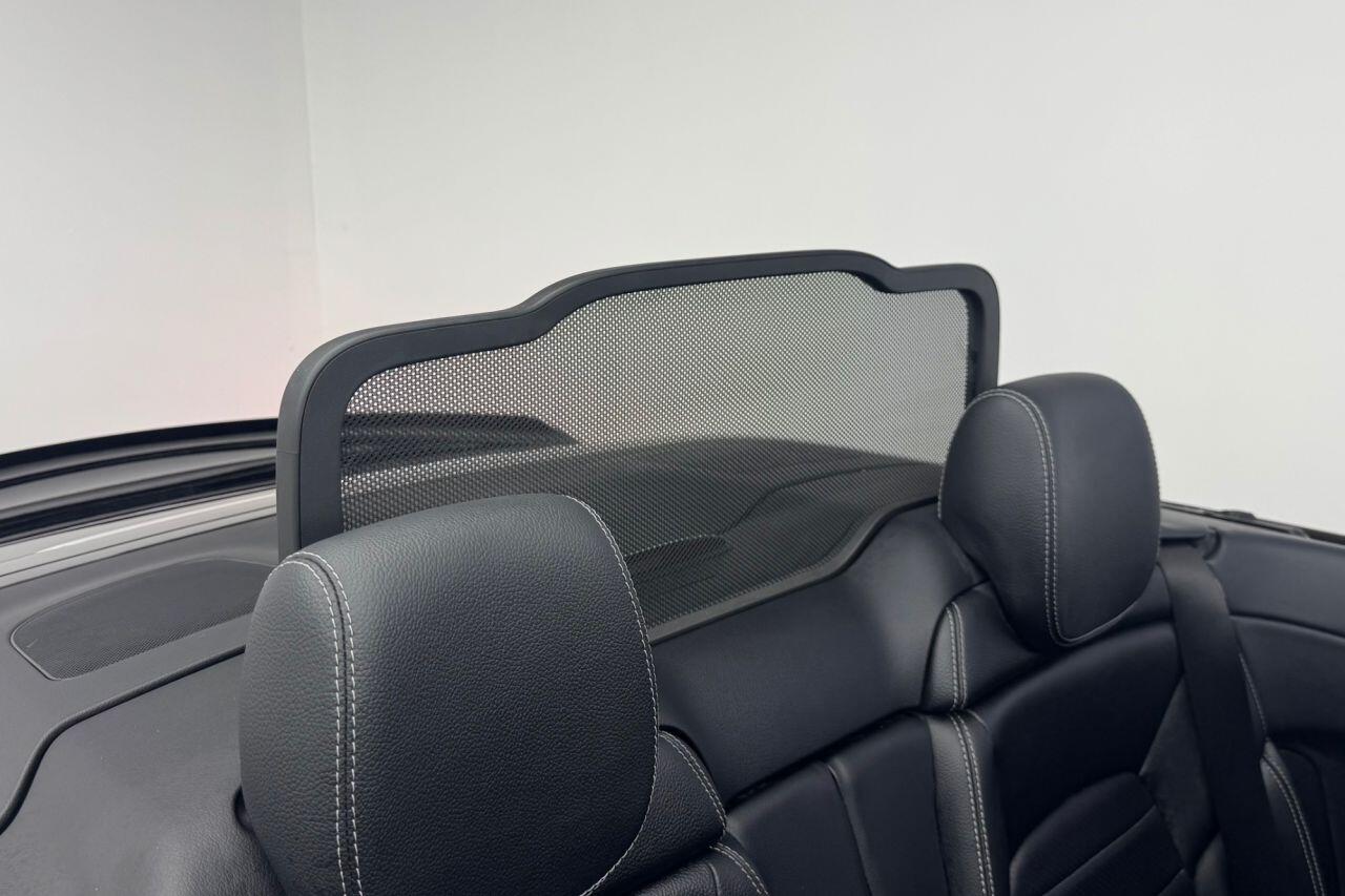 Mercedes-Benz C-Class view 17