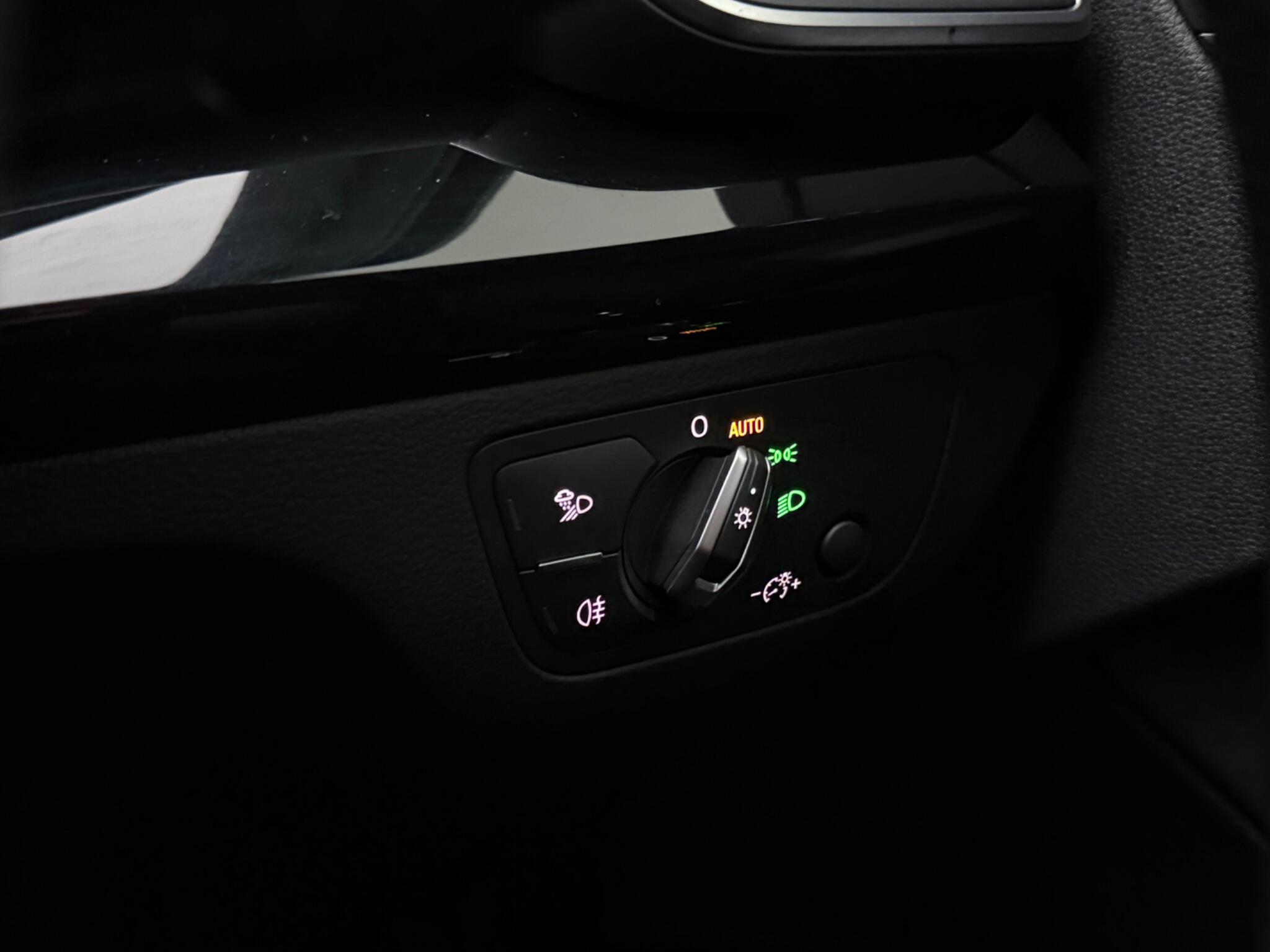Audi Q5 view 19
