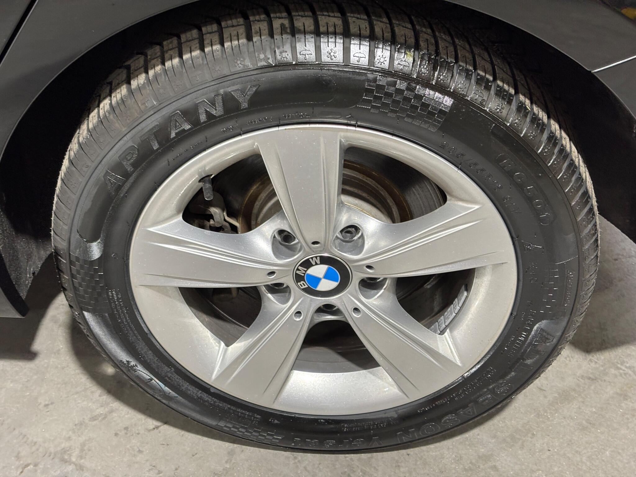 BMW 1 Series view 63