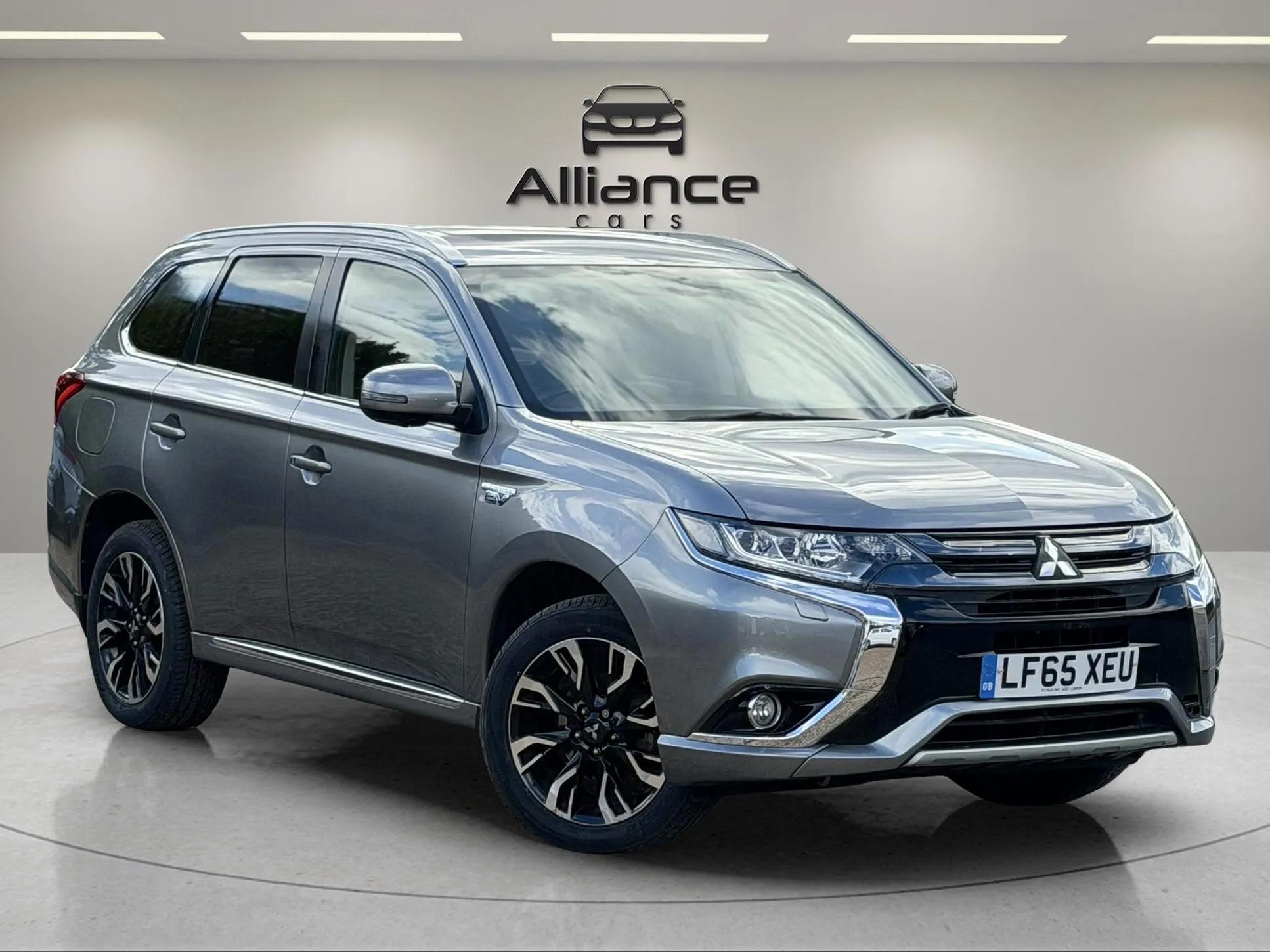 Mitsubishi Outlander view 19