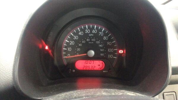 Suzuki Alto view 10