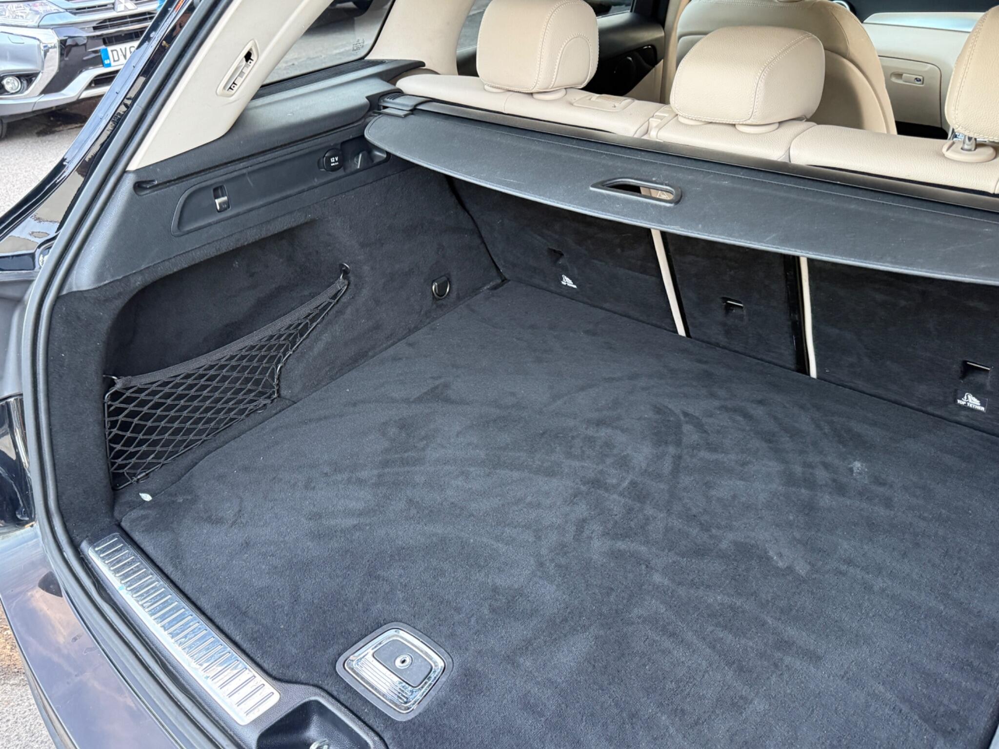 Mercedes-Benz GLC - Image 41