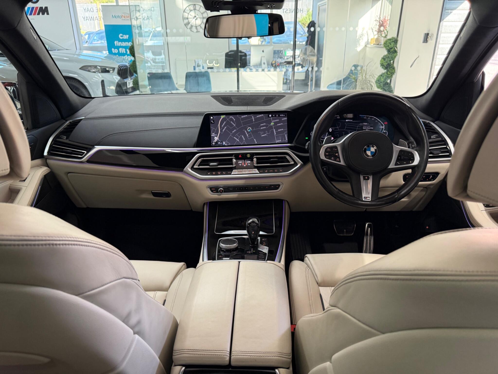 BMW X5 view 44