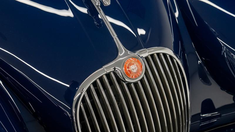 Jaguar XK150 view 10