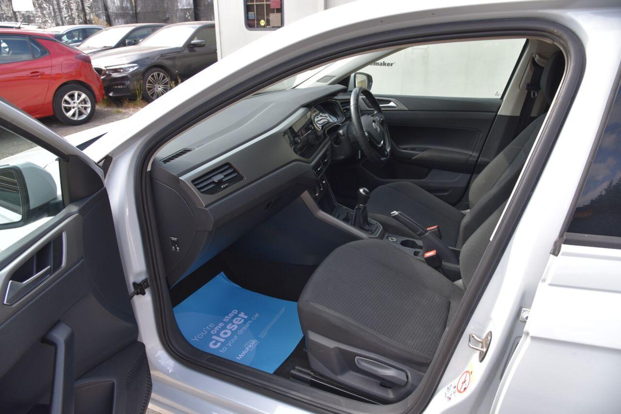 Volkswagen Polo view 20