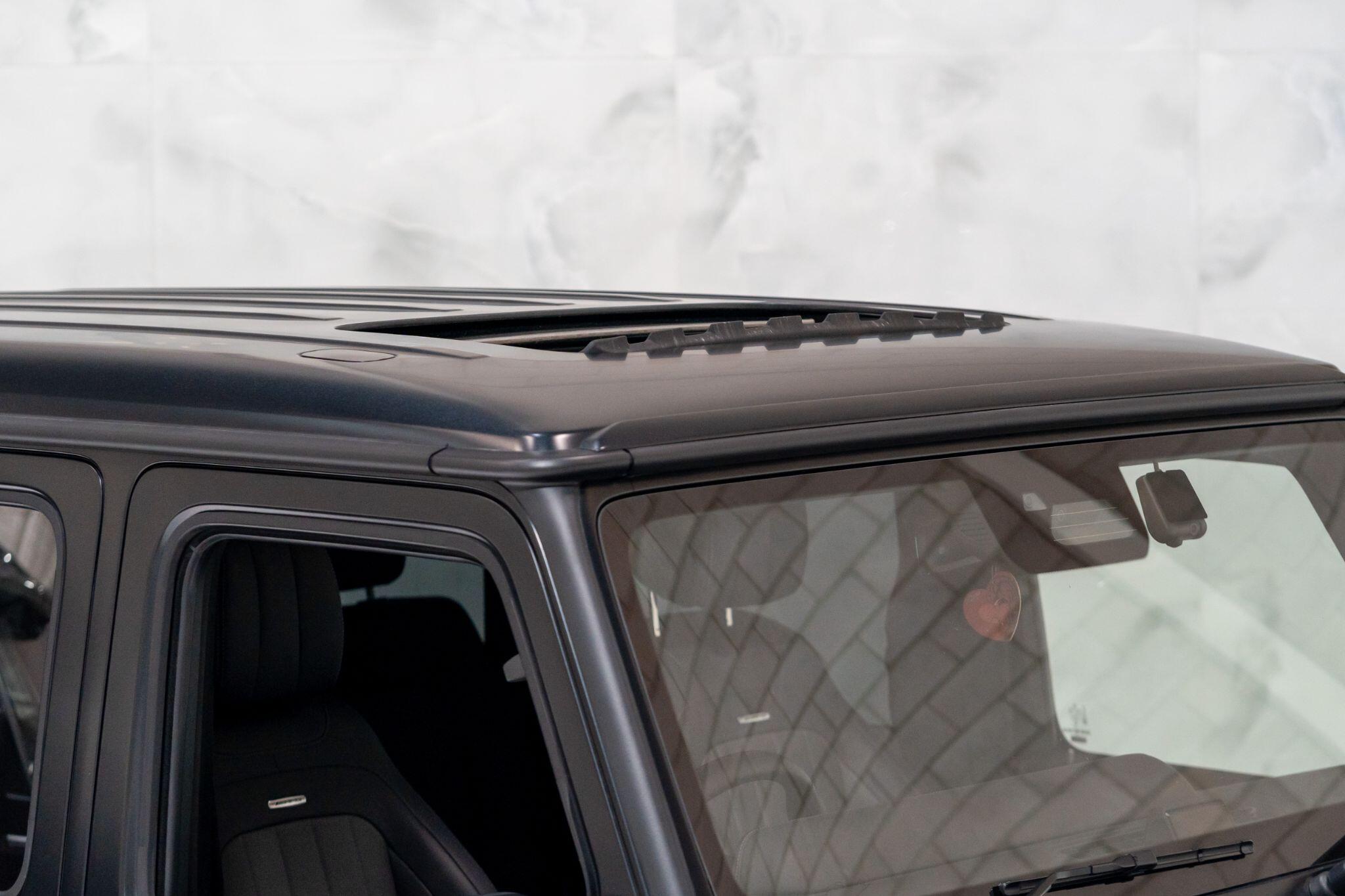 Mercedes-Benz G-Class view 2