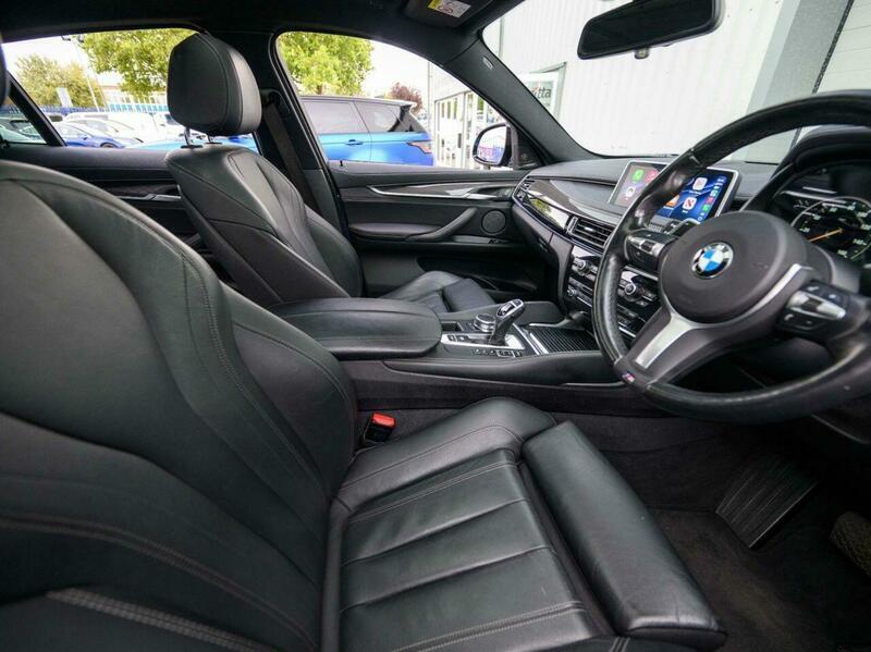 BMW X6 view 9