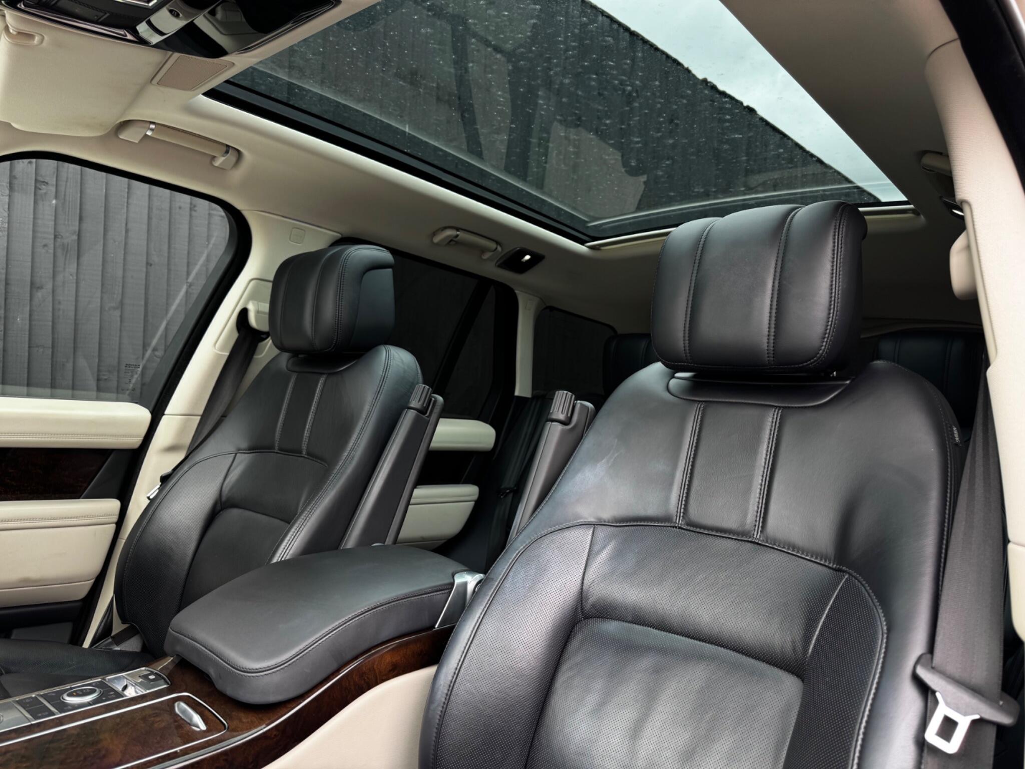 Land Rover Range Rover view 48