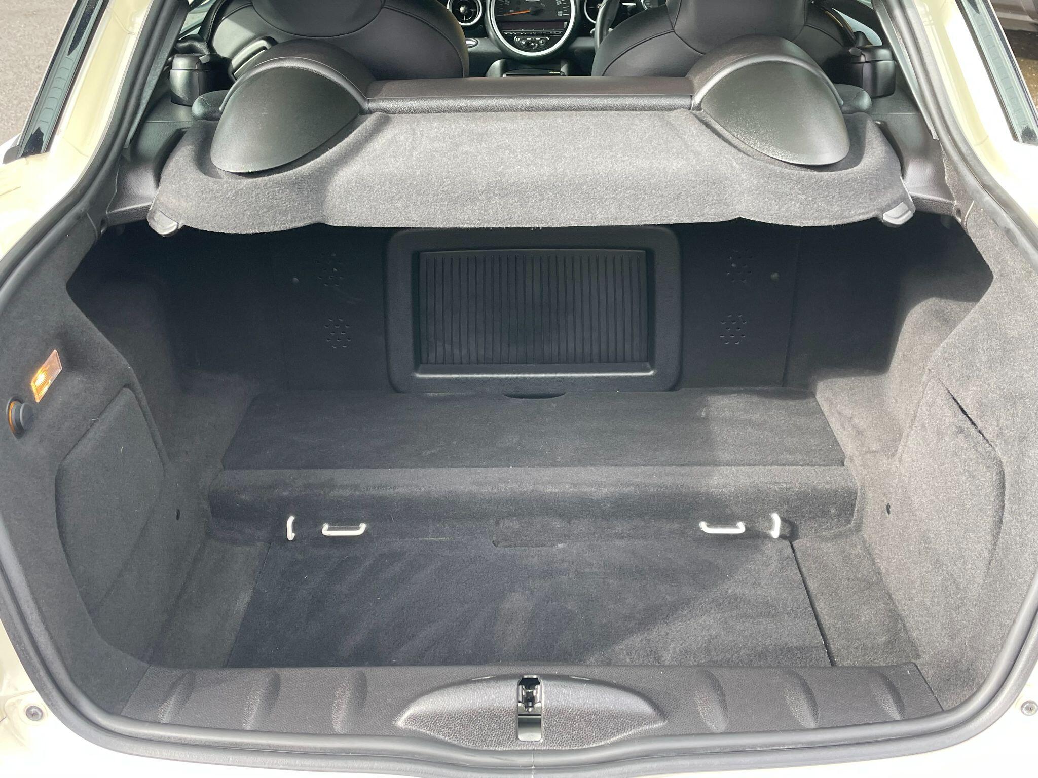 Mini Coupe view 21