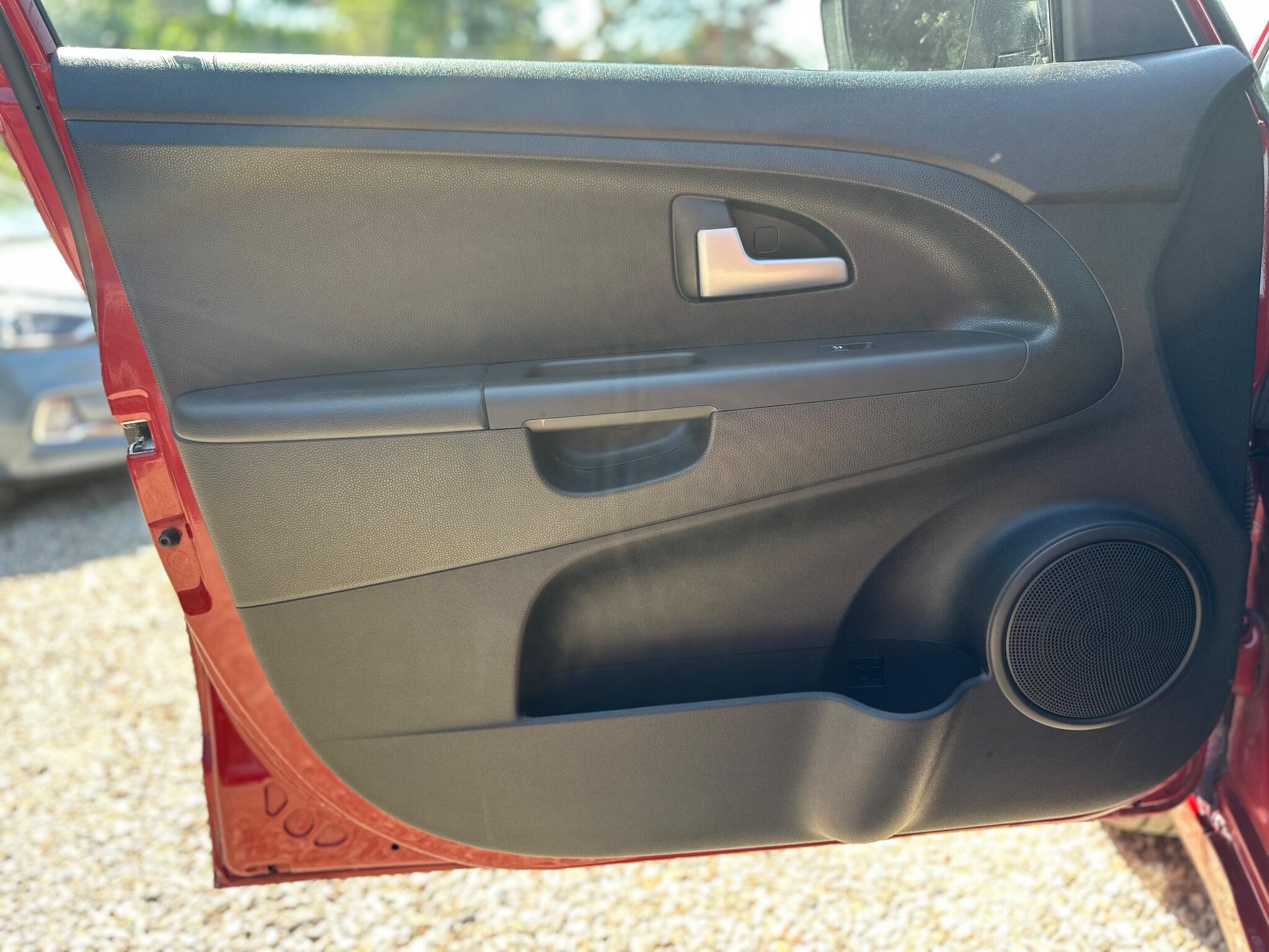 Kia Venga view 54