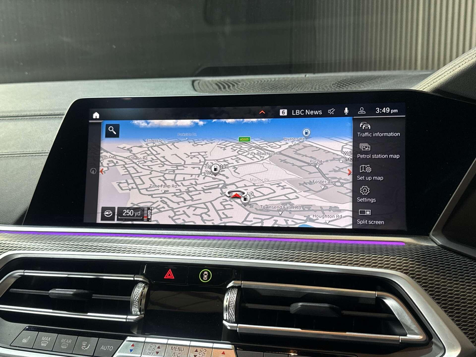 BMW X6 view 47
