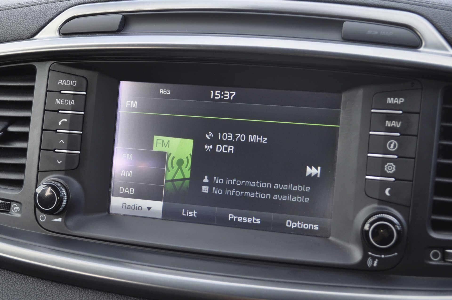 Kia Sorento view 23