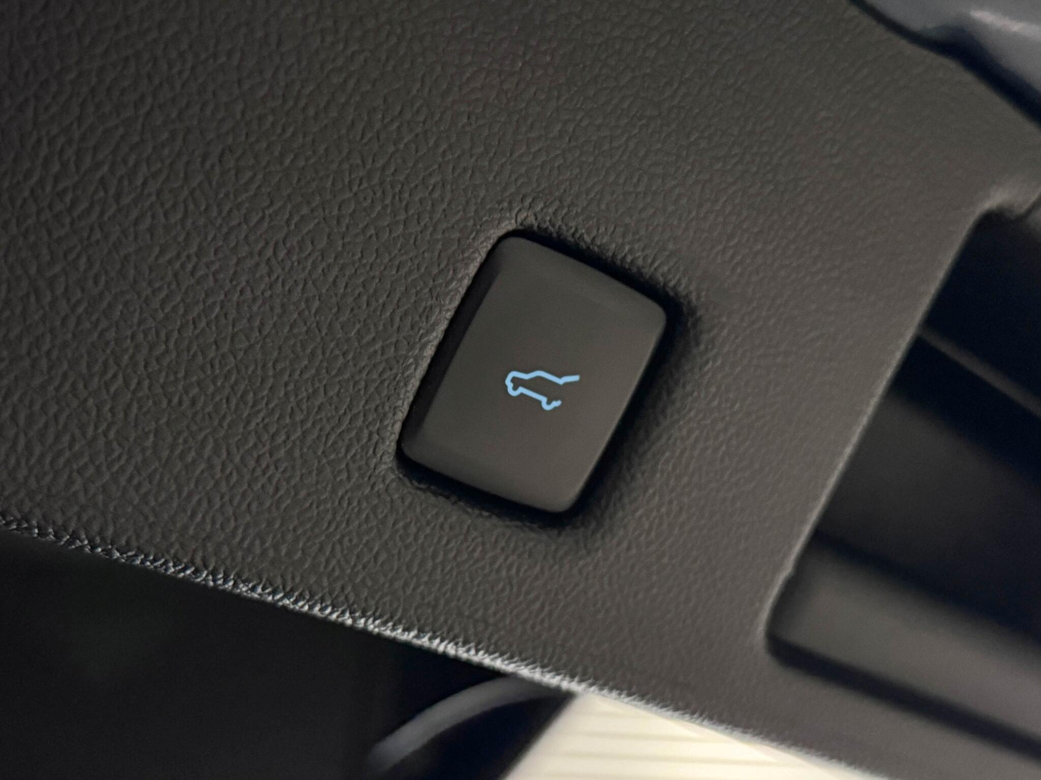Ford Kuga view 8