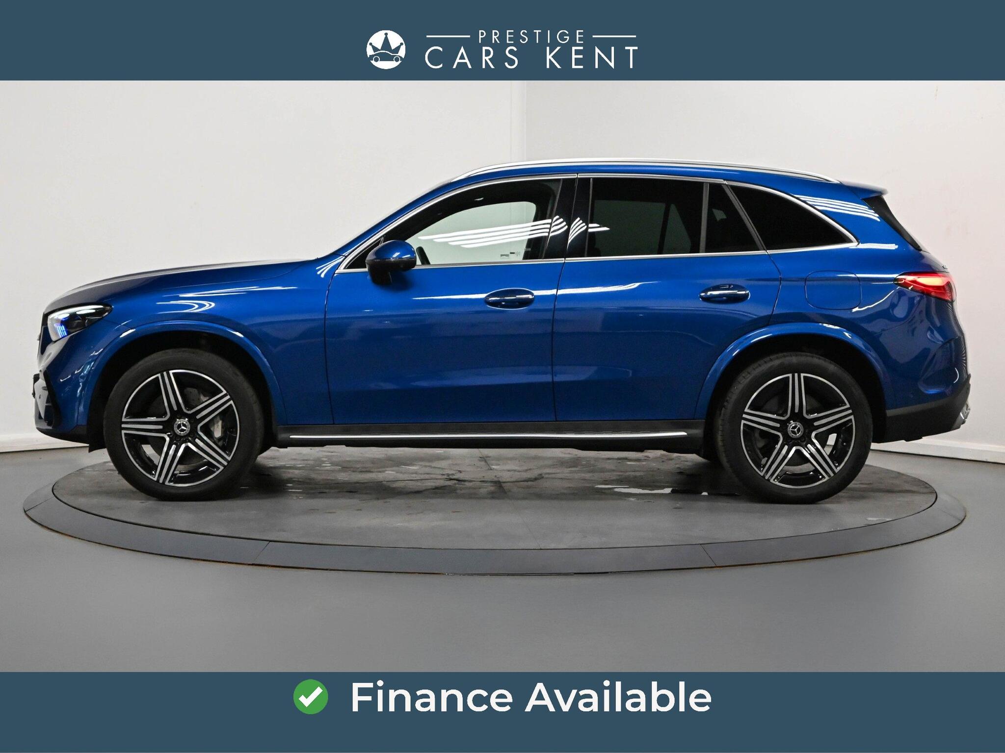 Mercedes-Benz GLC view 4