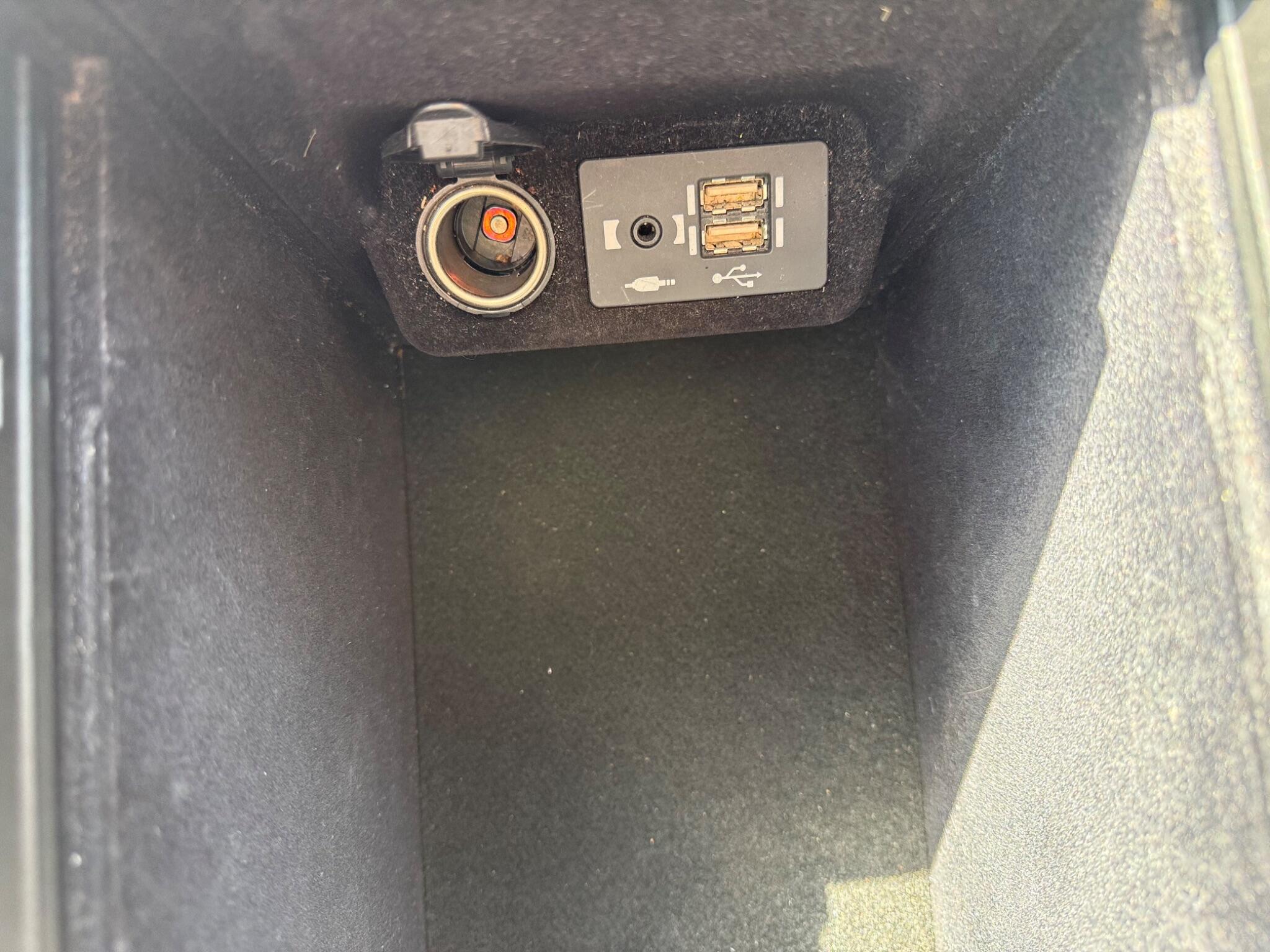 Lexus NX view 25