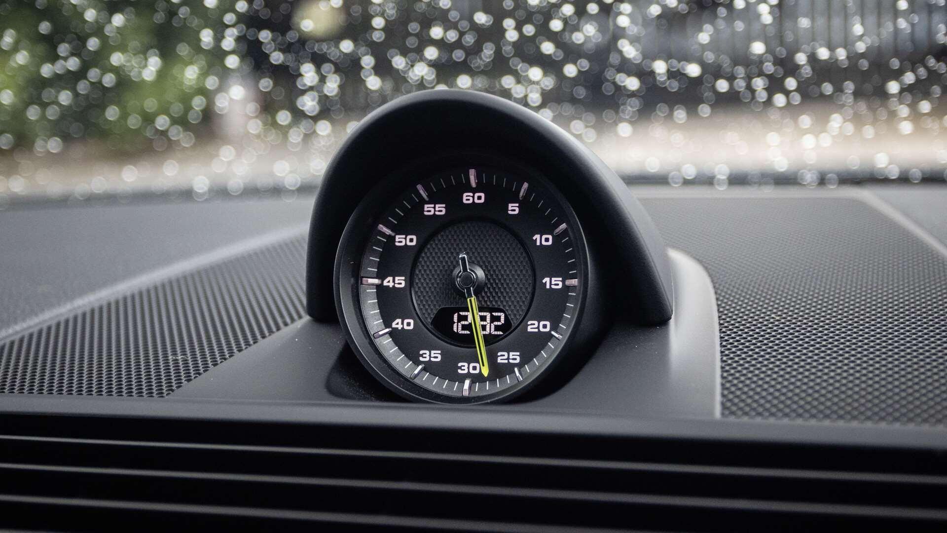 Porsche Panamera view 21
