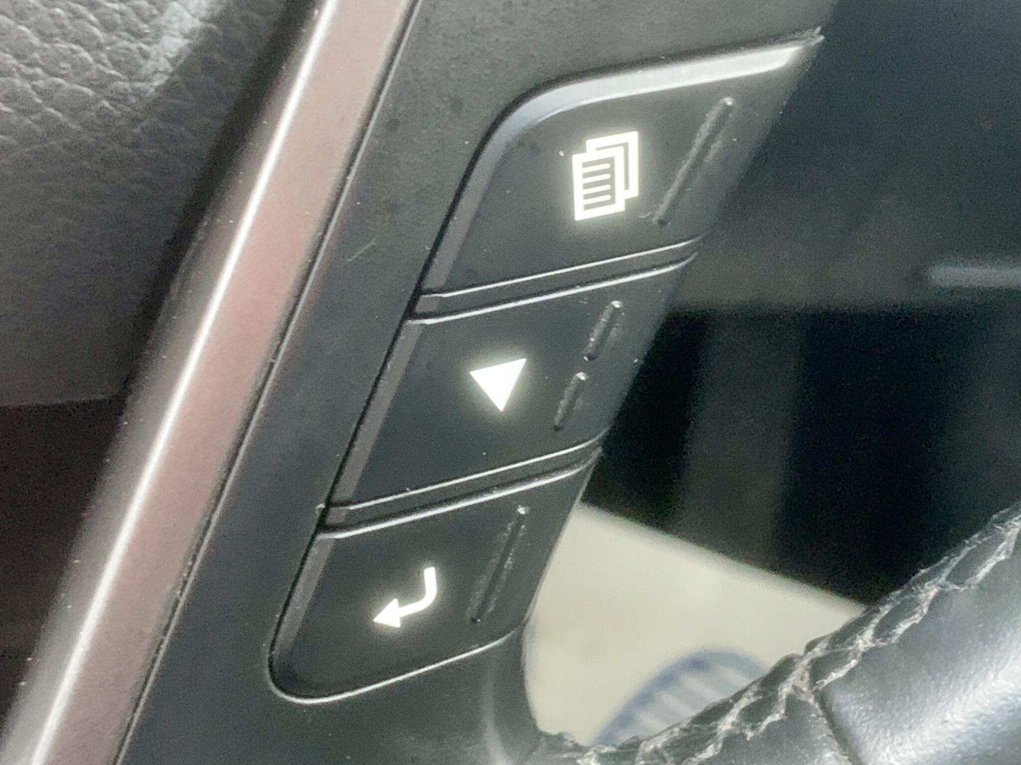 Hyundai Santa Fe view 64