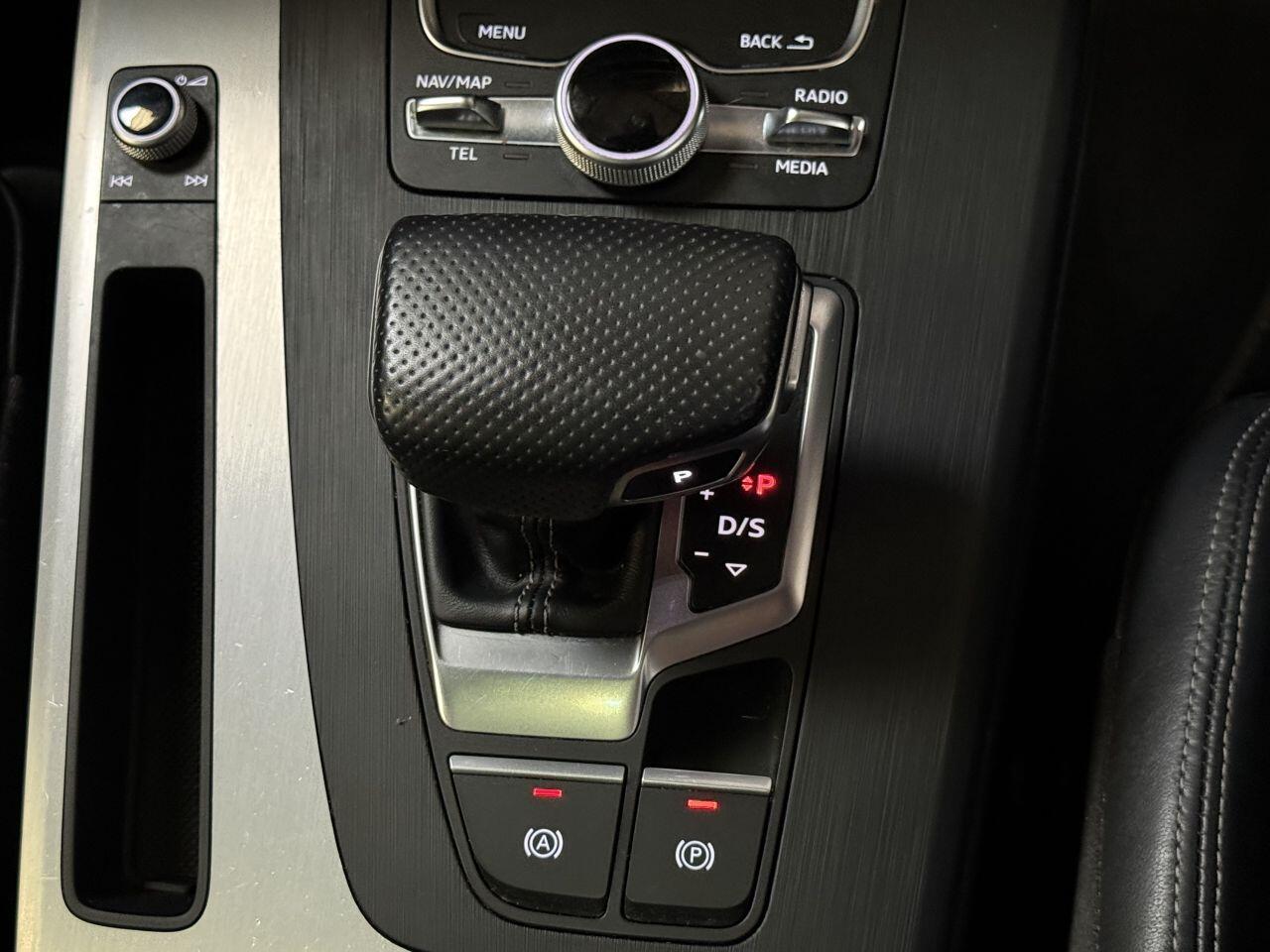 Audi Q5 view 56