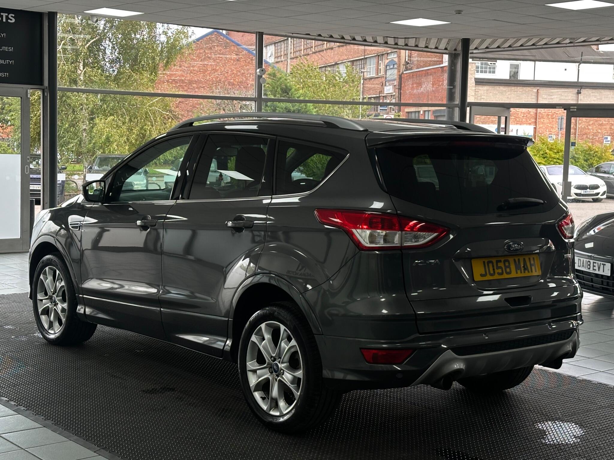 Ford Kuga view 8