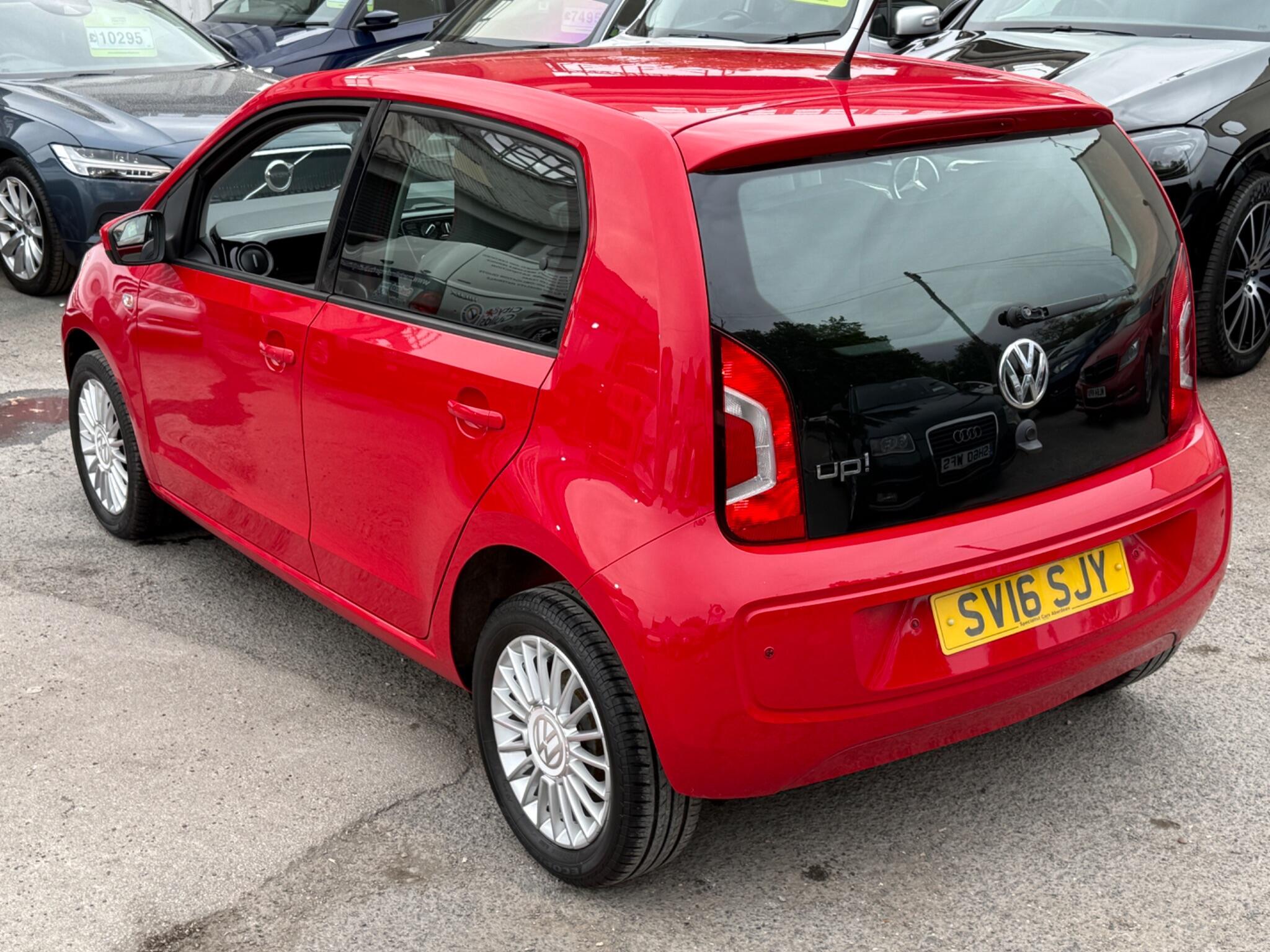 Volkswagen up! - Image 14