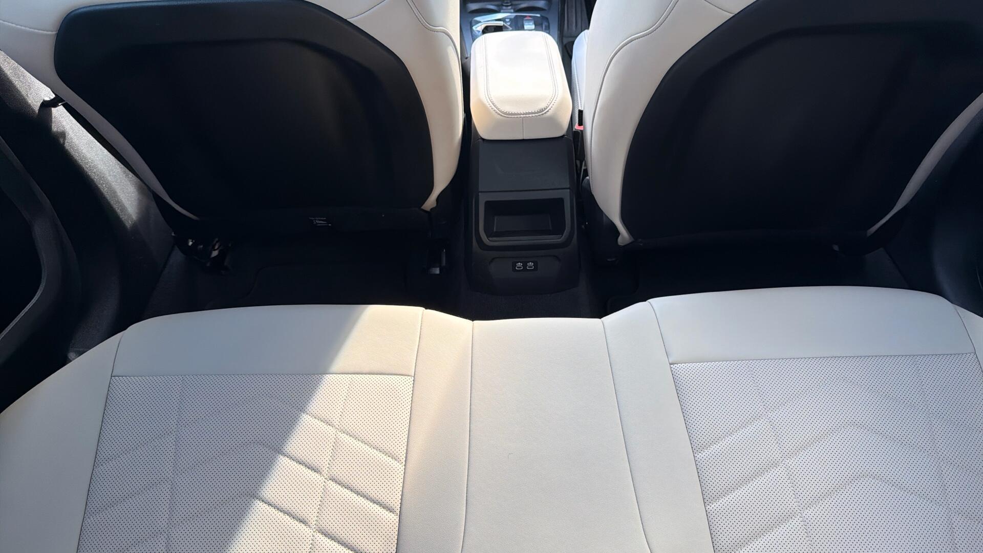 BMW 1 Series view 52