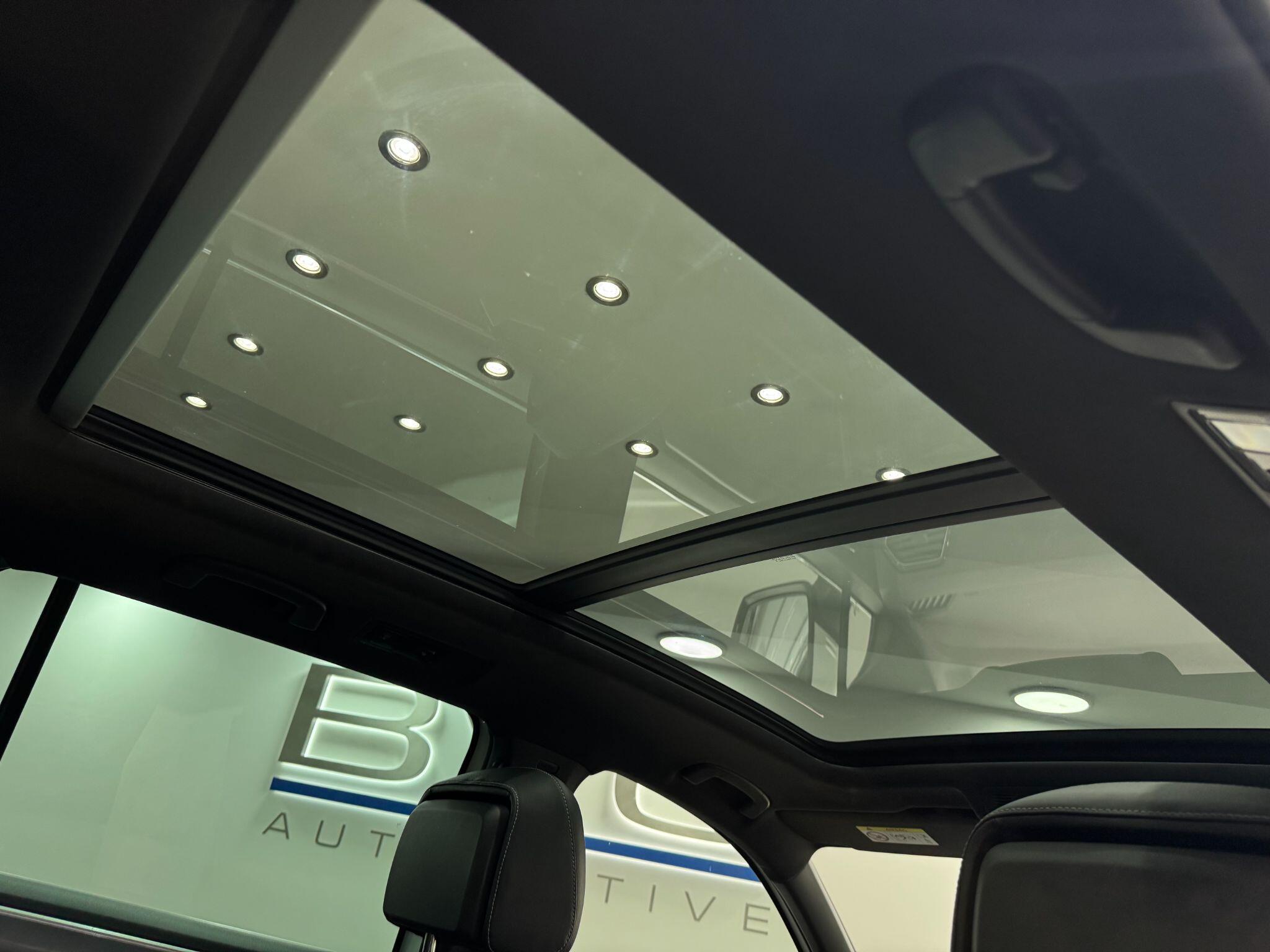 Volkswagen Tiguan view 50