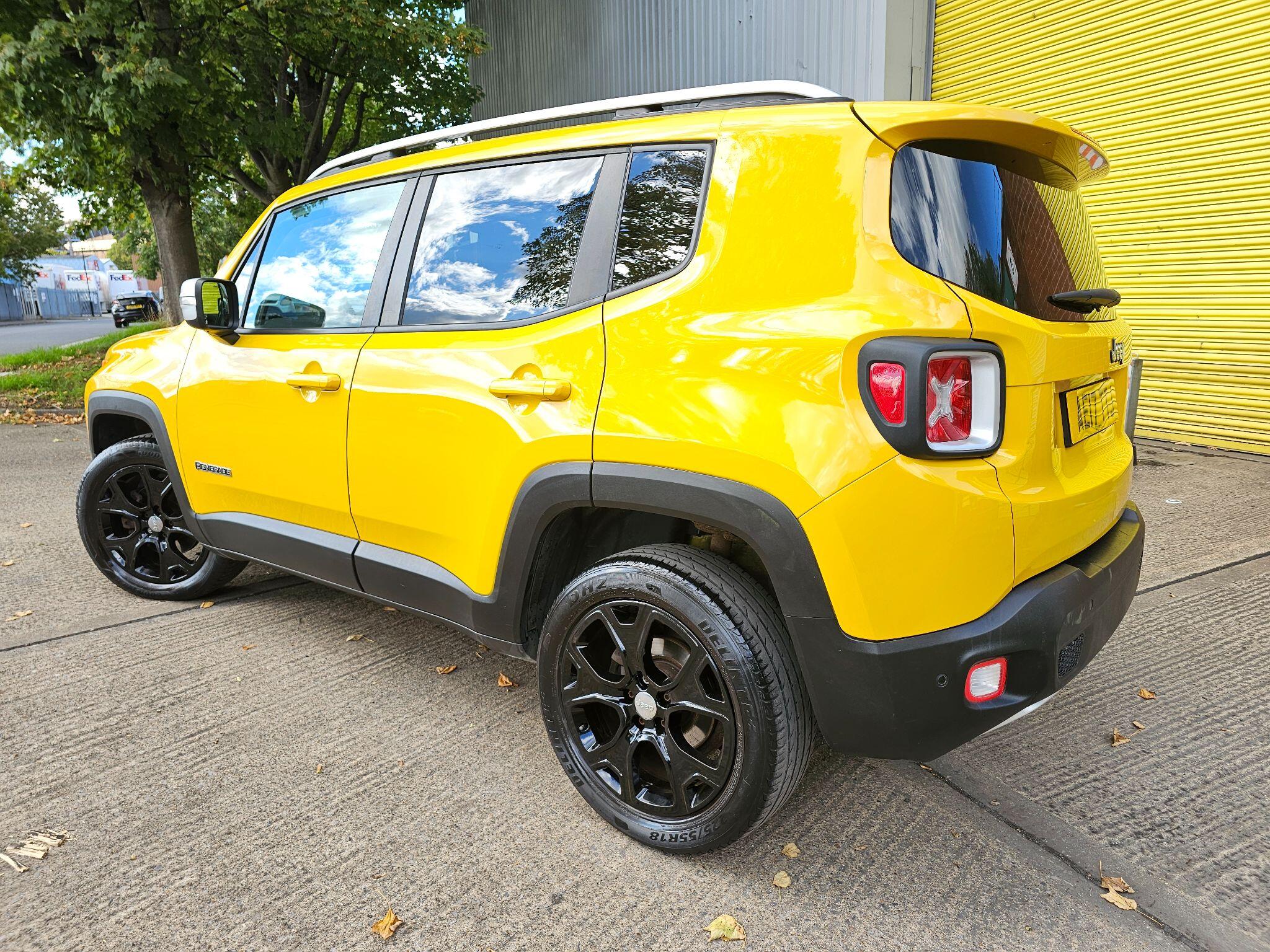 Jeep Renegade view 45