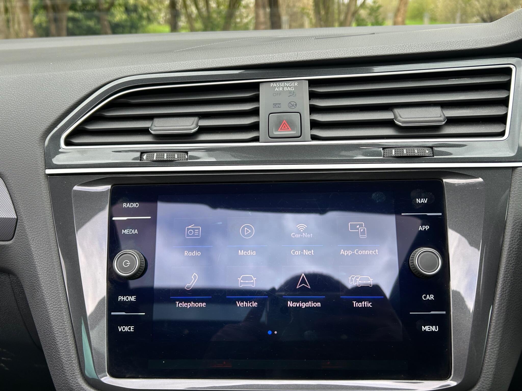Volkswagen Tiguan view 42