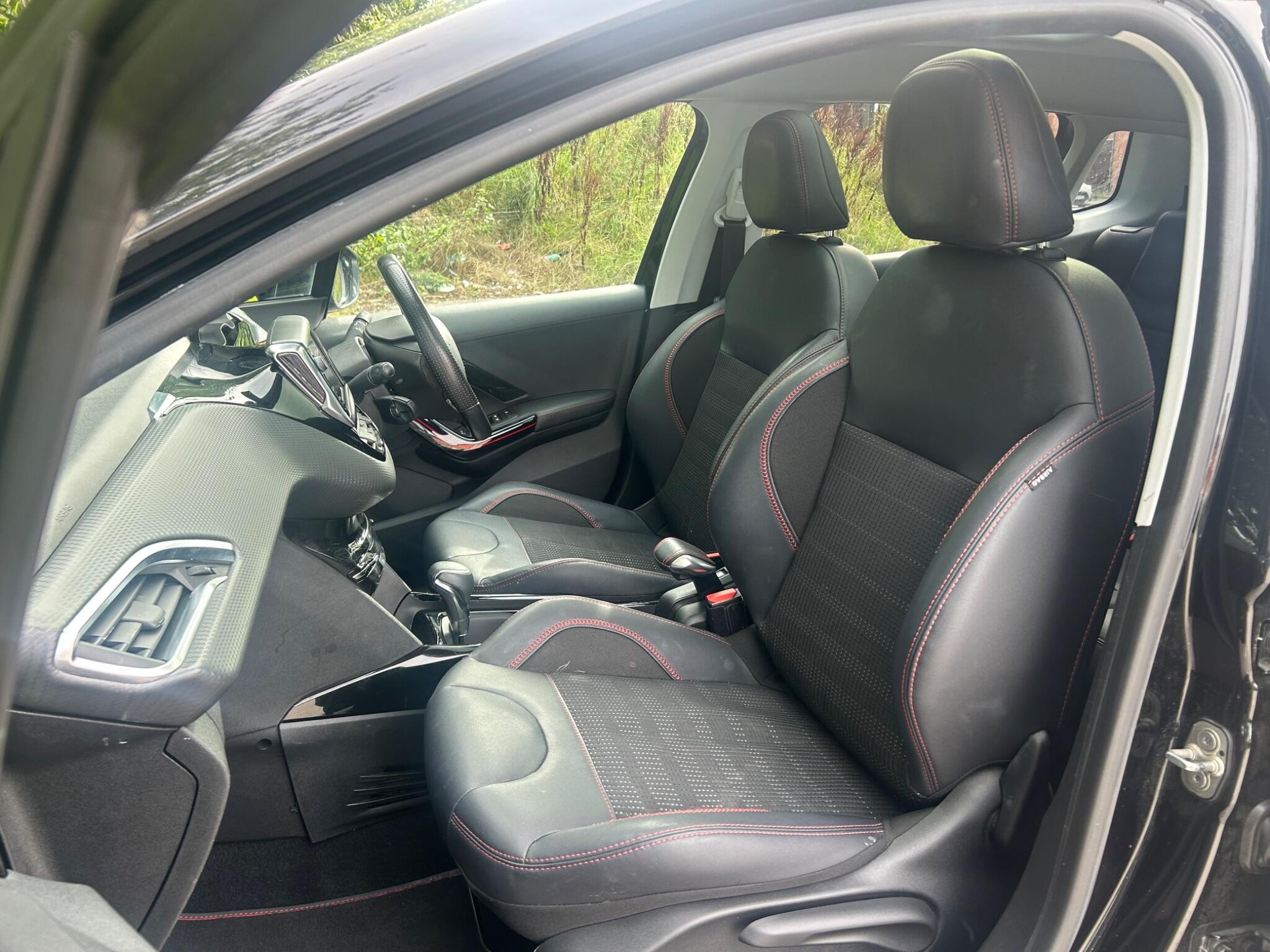 Peugeot 2008 view 46