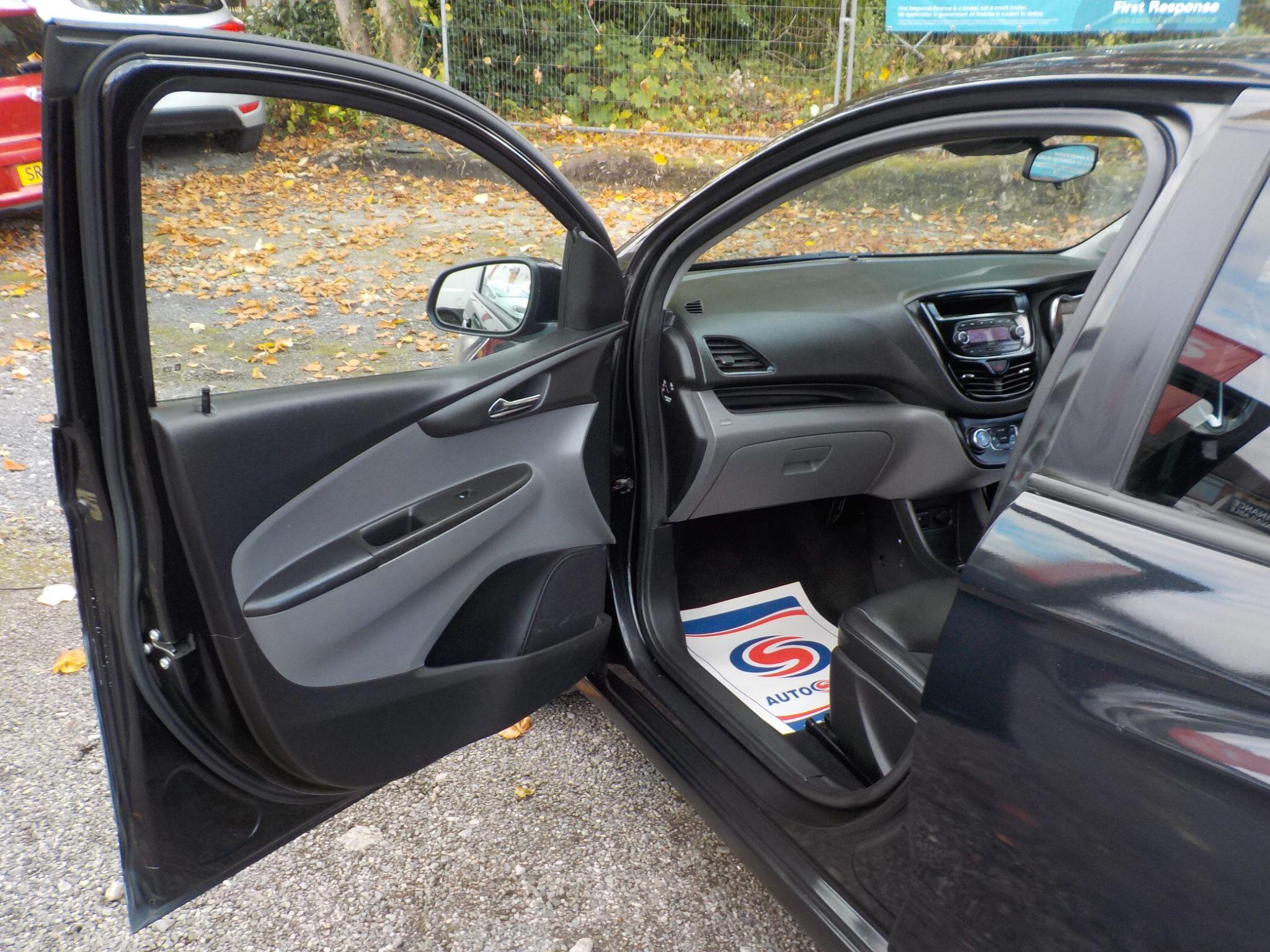 Vauxhall Viva 1.0i SL Euro 6 5dr