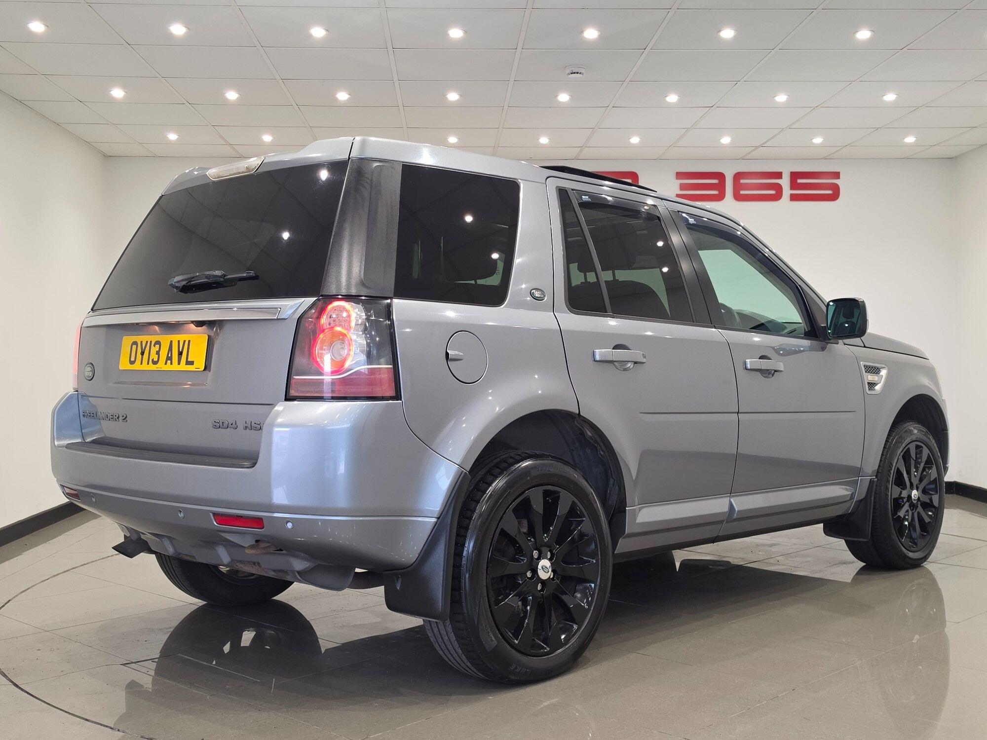 Land Rover Freelander view 8