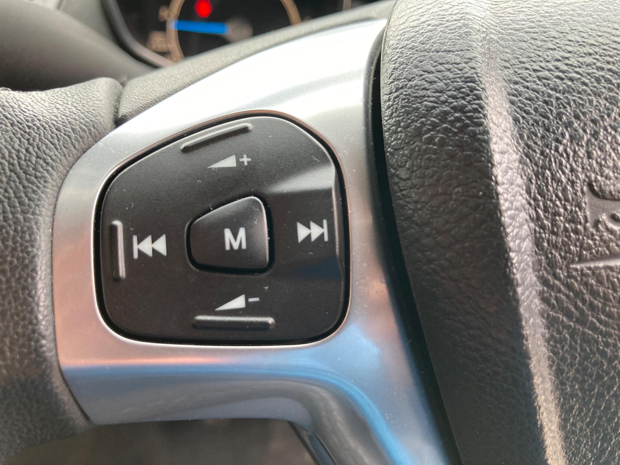 Ford Fiesta view 14