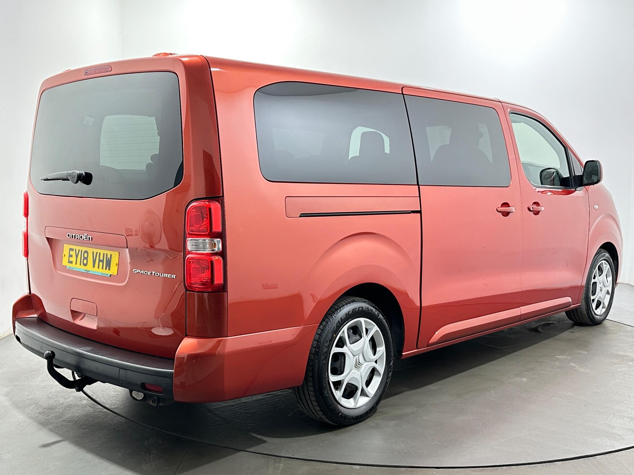 Citroen Spacetourer view 8