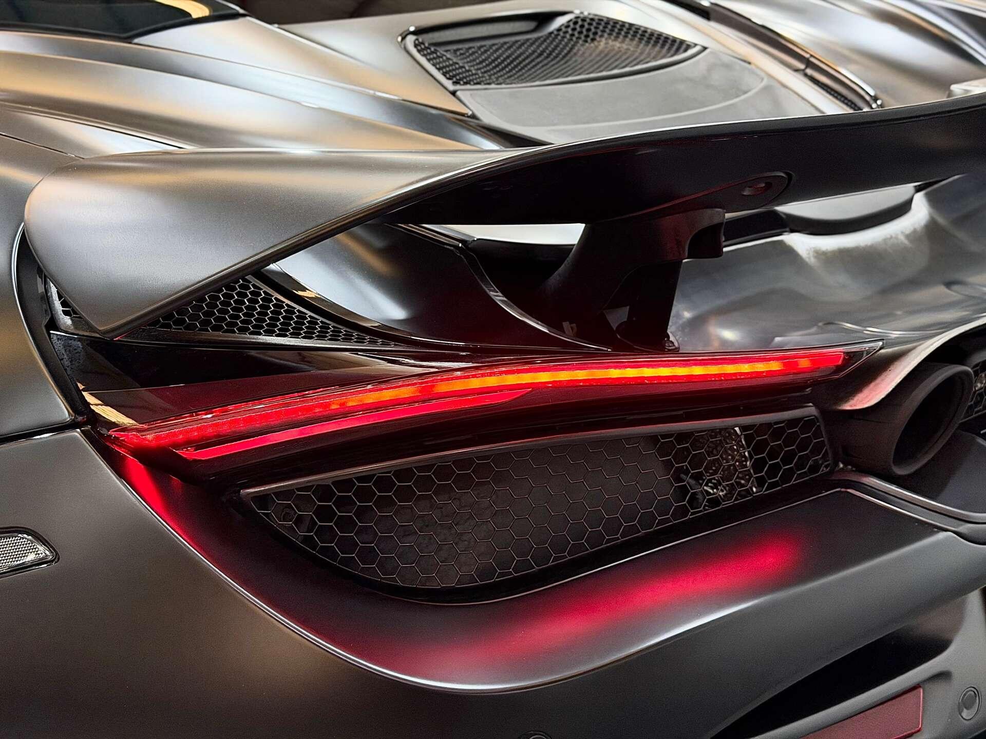 Mclaren 720s view 60
