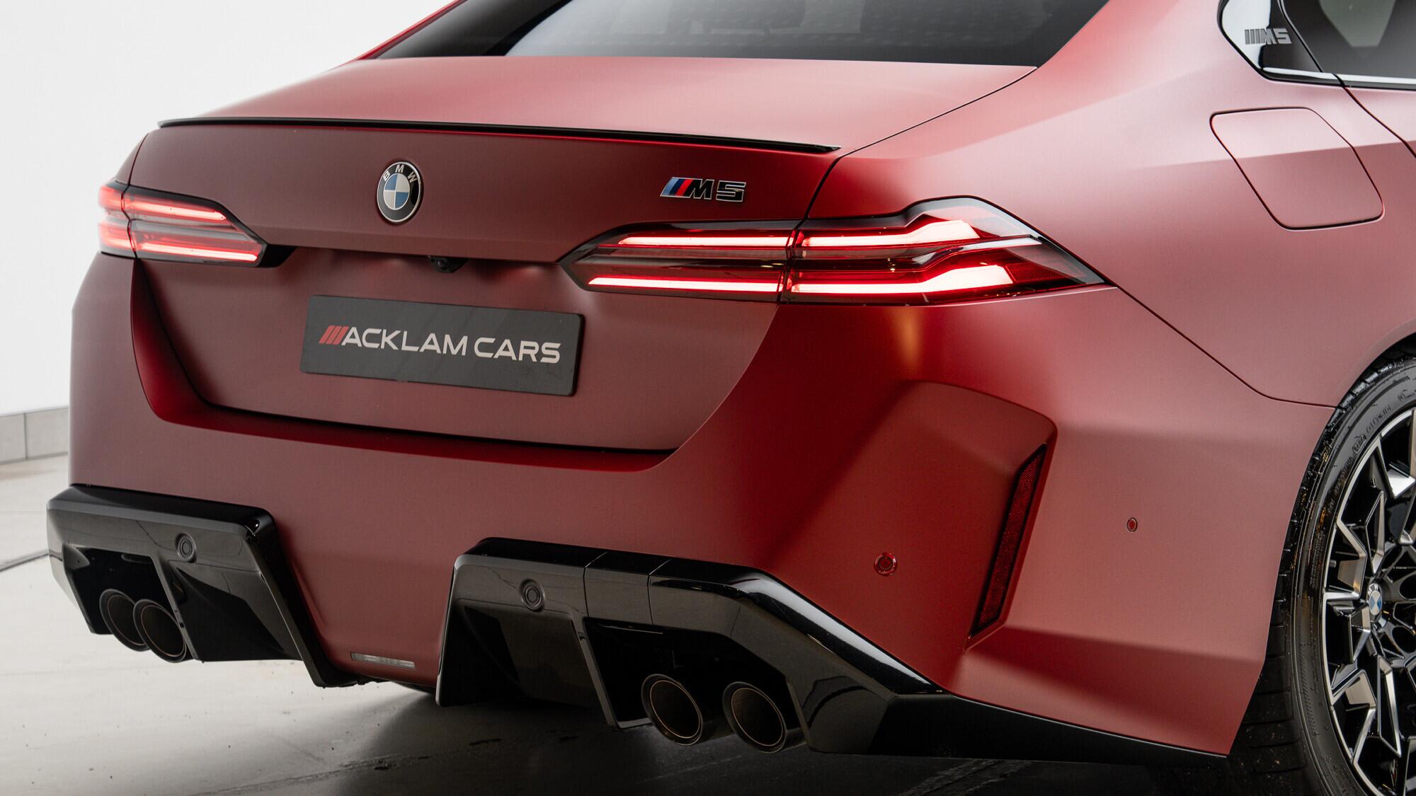 BMW M5 view 18