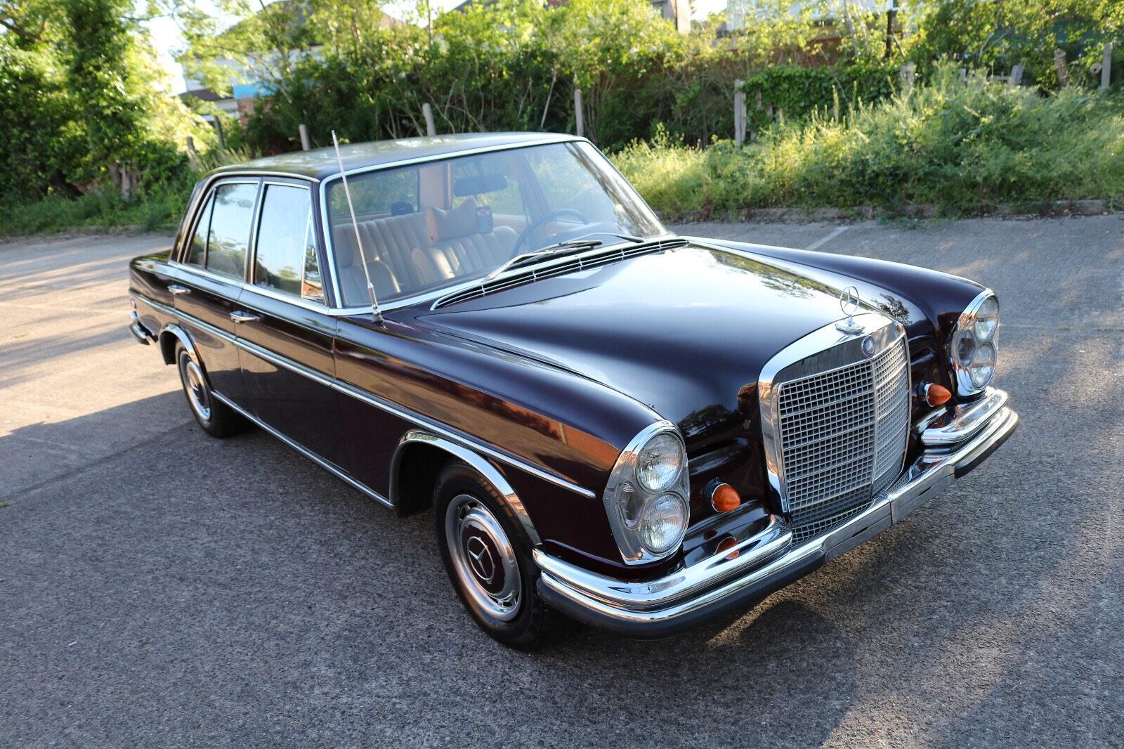 Mercedes-Benz 280