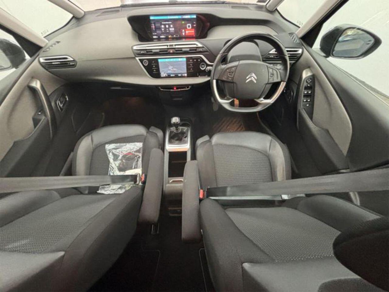 Citroen Grand C4 Spacetourer view 4