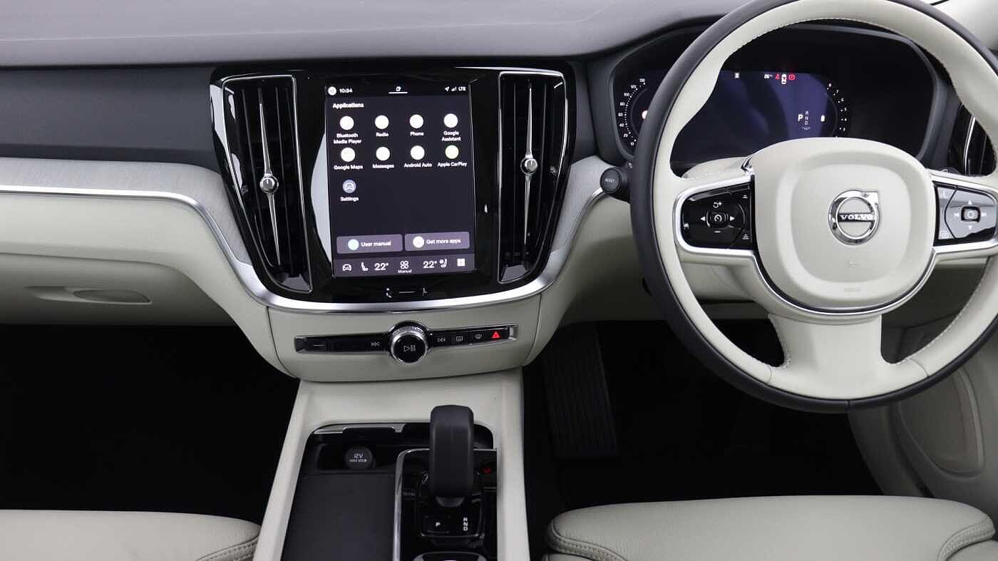 Volvo V60 view 6