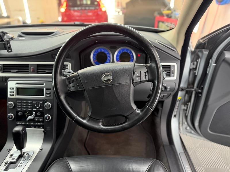 2009 Volvo XC70 image 15