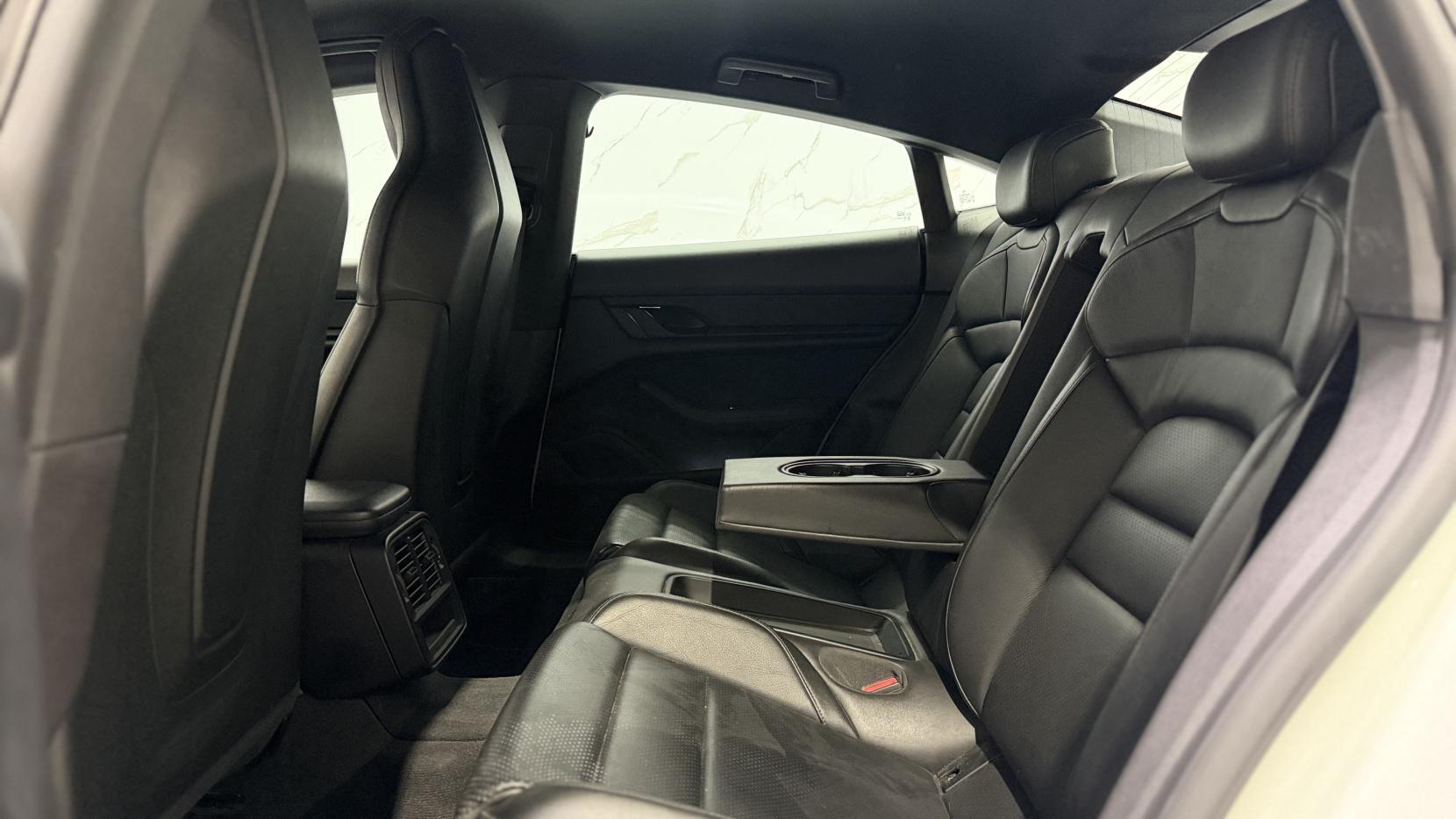 Porsche Taycan view 8