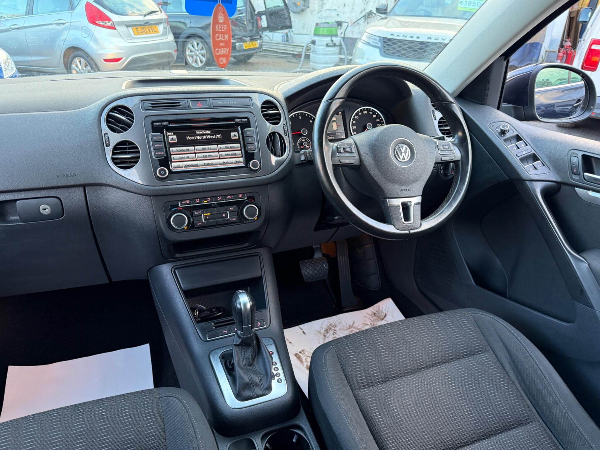 Volkswagen Tiguan - Image 3