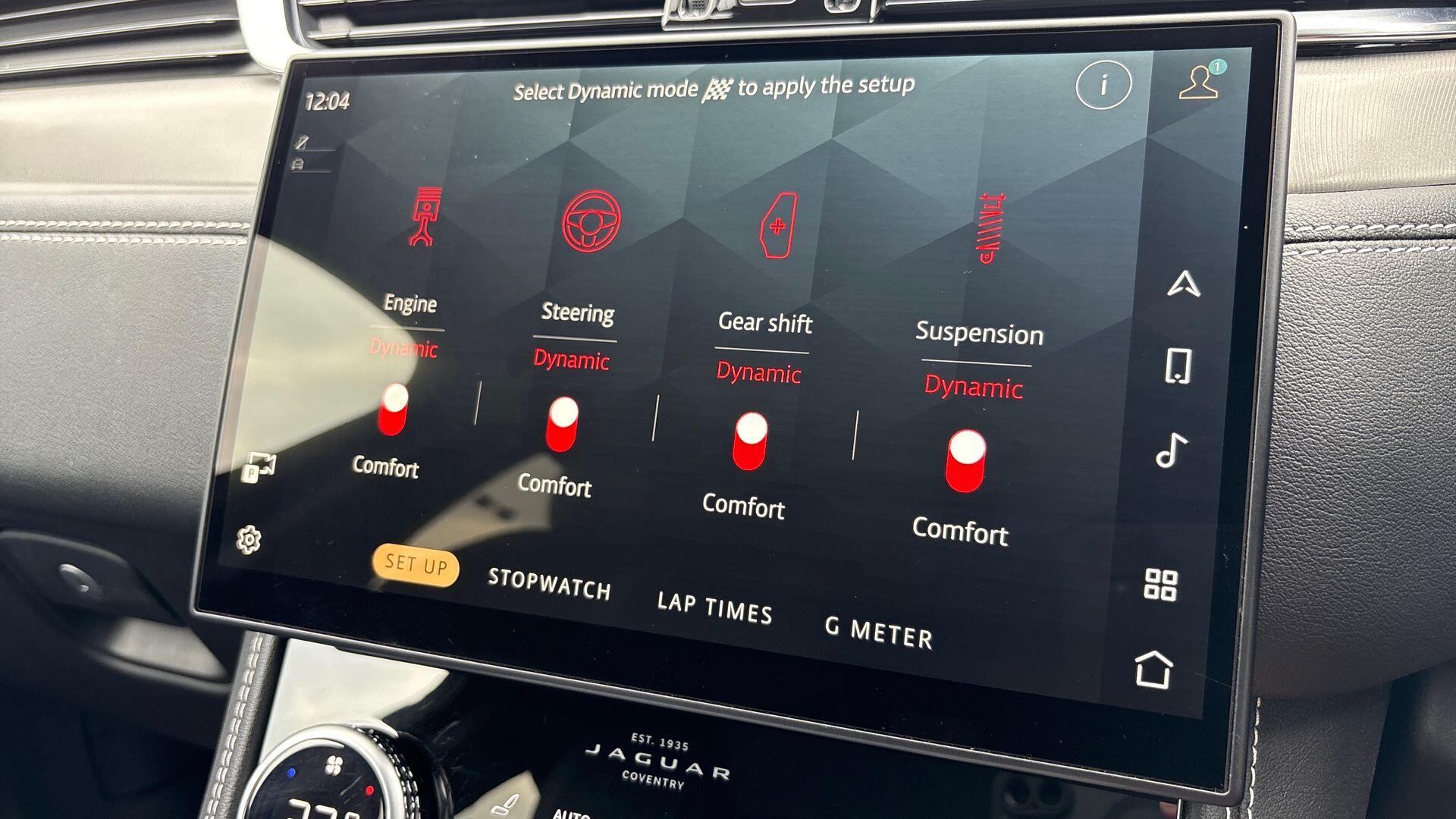Jaguar F-Pace view 39