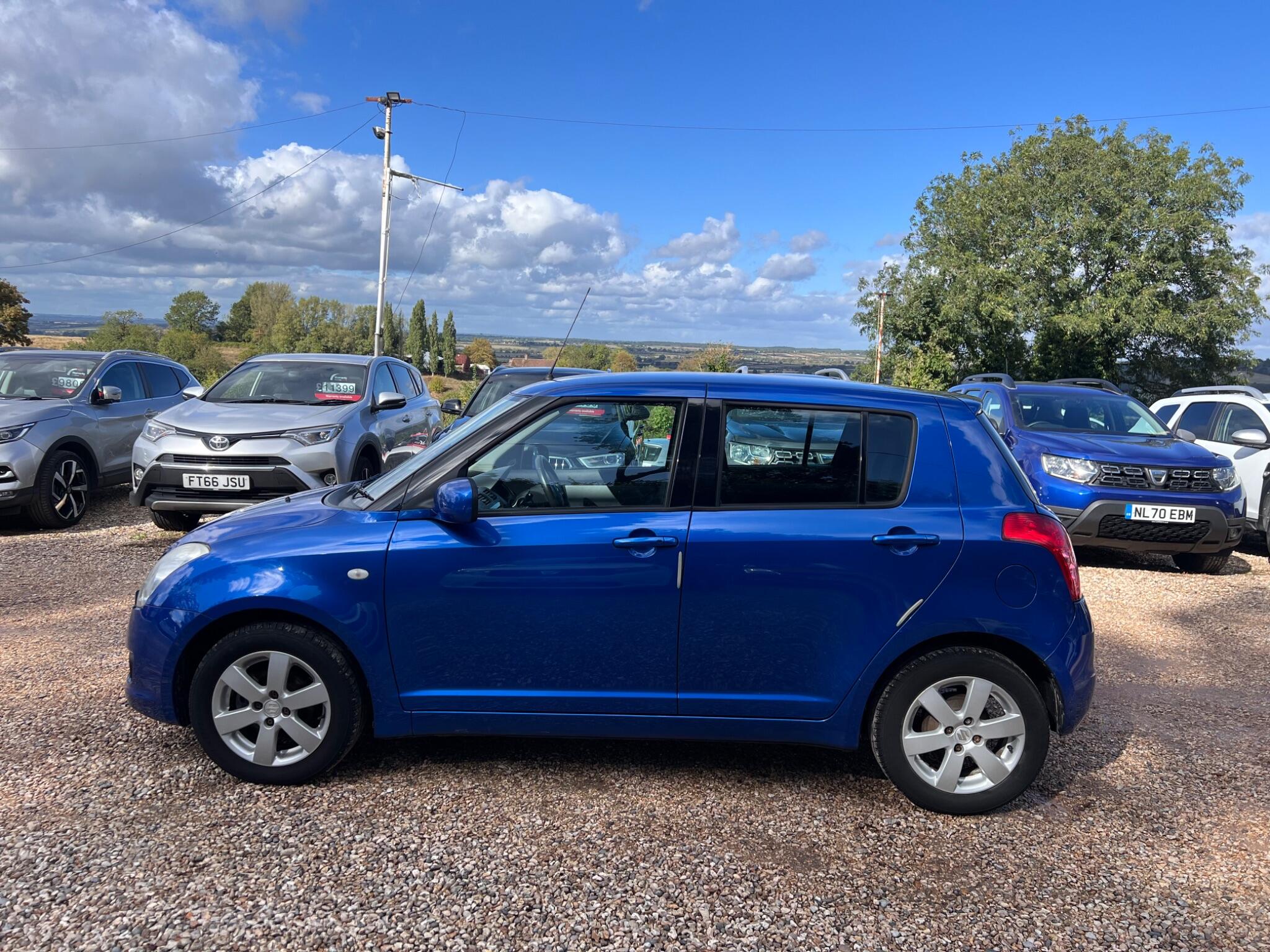 Suzuki Swift view 13